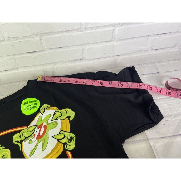 Krispy Kreme Ghostbusters Slimer GLOW in the Dark Limited Edition T-Shirt Size M - Picture 6 of 7